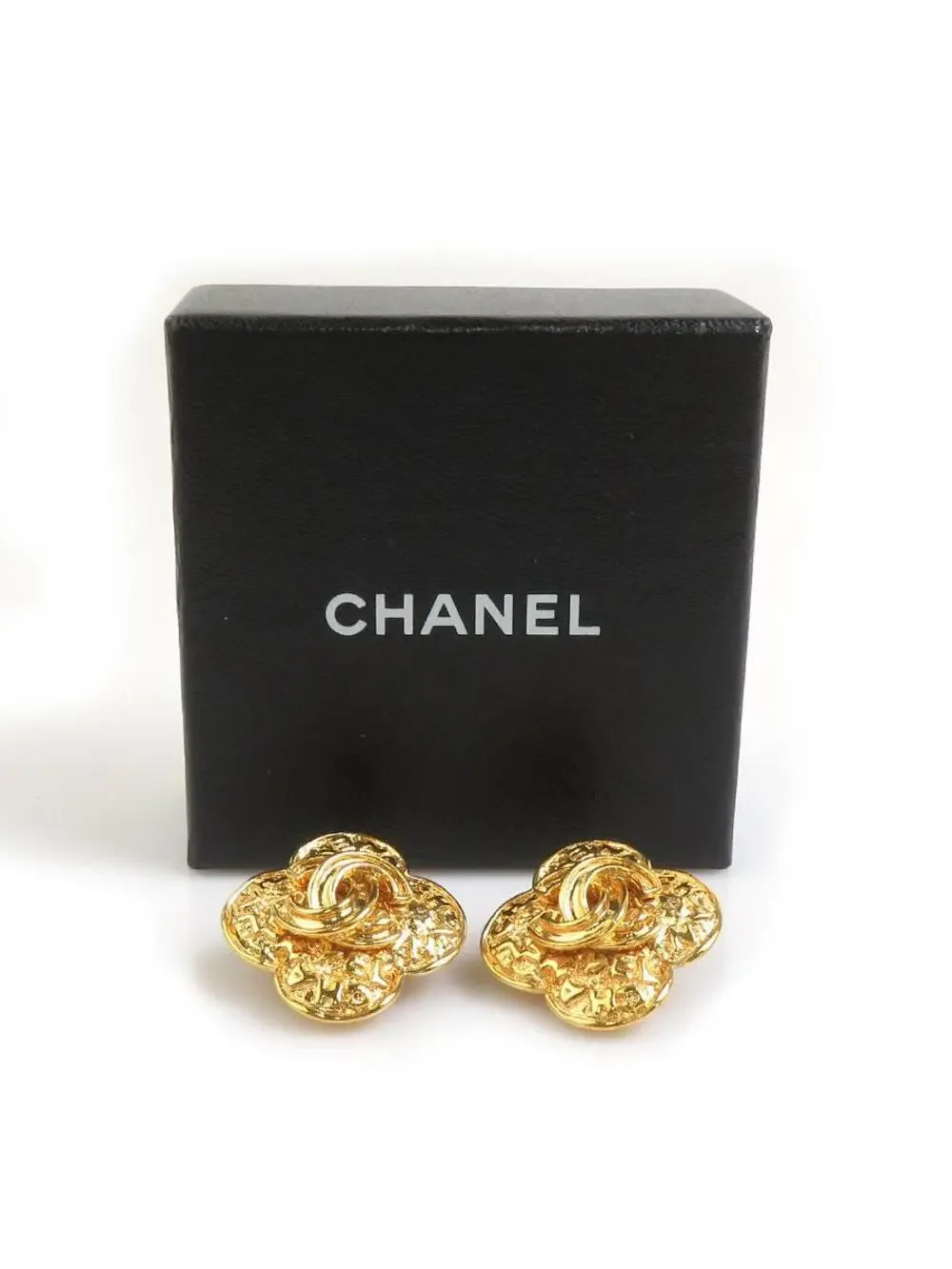 Auth Chanel Vintage Cc Logo Clip On #302846C44B